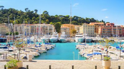 Busreise Nizza Hafen